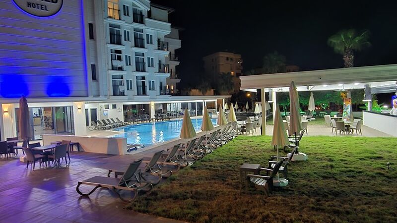 LARA WORLD HOTEL GÜZELOBA